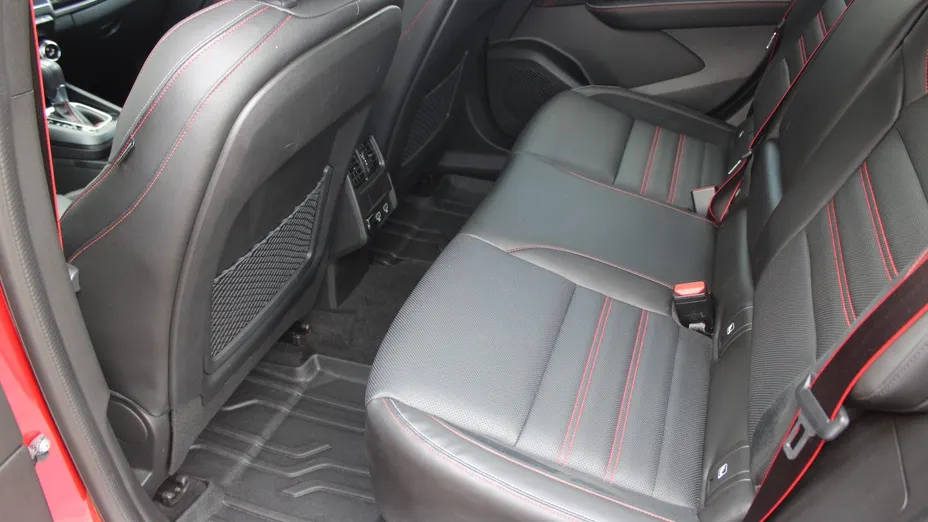 RENAULT Arkana Arkana 1.3 TCe mHEV R.S. Line EDC