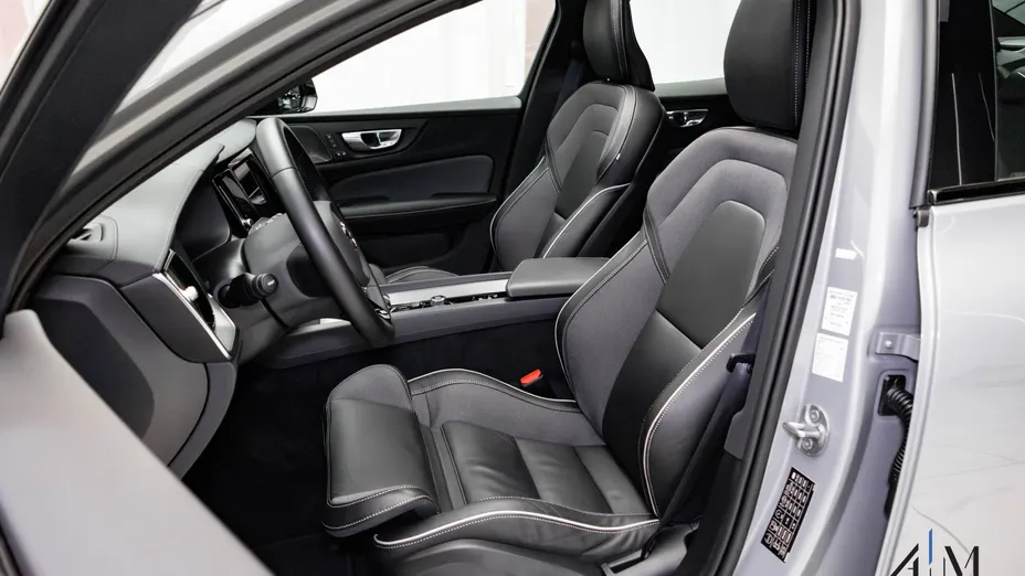 VOLVO S60 S60 B5 B AWD Ultimate Dark aut