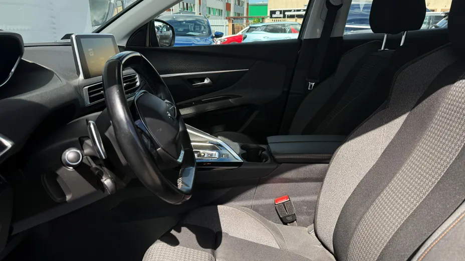 PEUGEOT 3008 3008 1.6 PureTech GPF Allure S&S EAT8