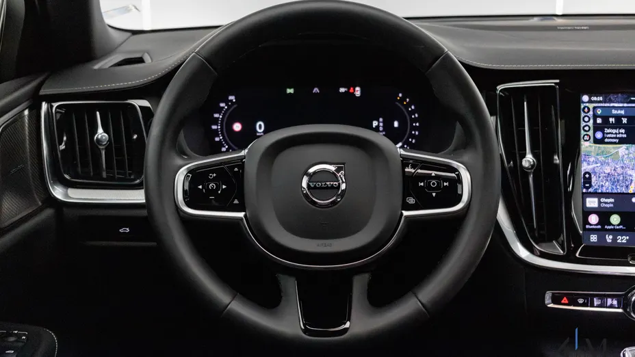 VOLVO S60 S60 B5 B AWD Ultimate Dark aut