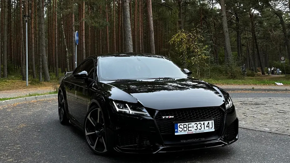 AUDI TT TT RS