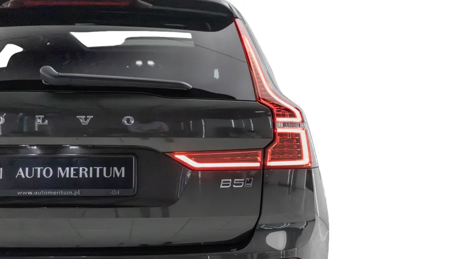 VOLVO XC60 XC60 B5 D AWD Ultimate Dark aut