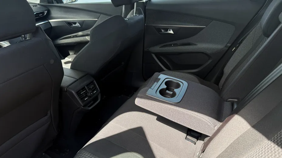 PEUGEOT 3008 3008 1.6 PureTech GPF Allure S&S EAT8