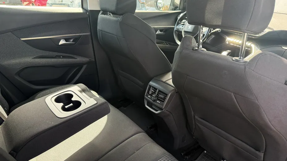 PEUGEOT 3008 3008 1.6 PureTech GPF Allure S&S EAT8