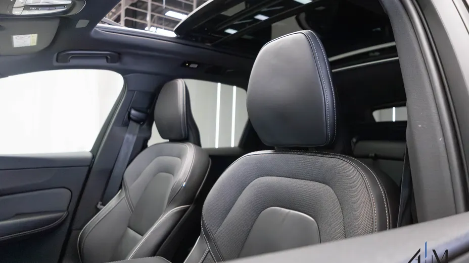 VOLVO XC60 XC60 B5 D AWD Ultimate Dark aut