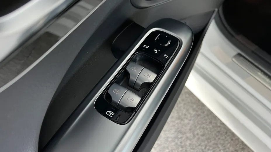 MERCEDES-BENZ C Klasa C 220 d 9G-TRONIC