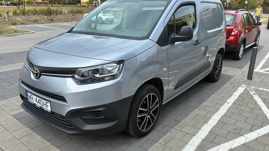 TOYOTA Proace City Proace City 1.5 D-4D Long 2,3t Active