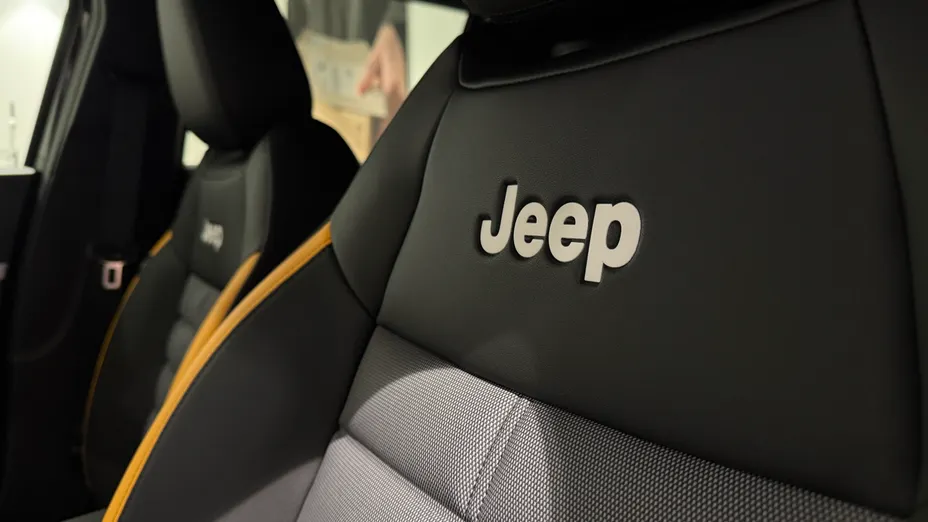 JEEP Avenger Avenger 1.2 T3 mHEV The North Face 4xe eDCT6 Nowy