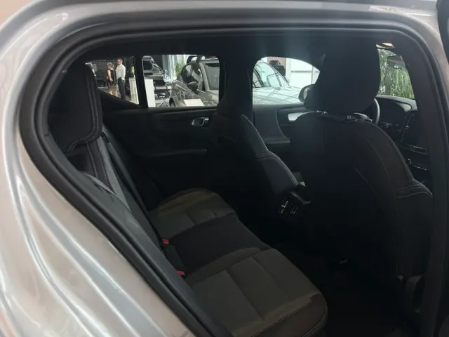 VOLVO XC40 XC40 B3 Plus Dark aut