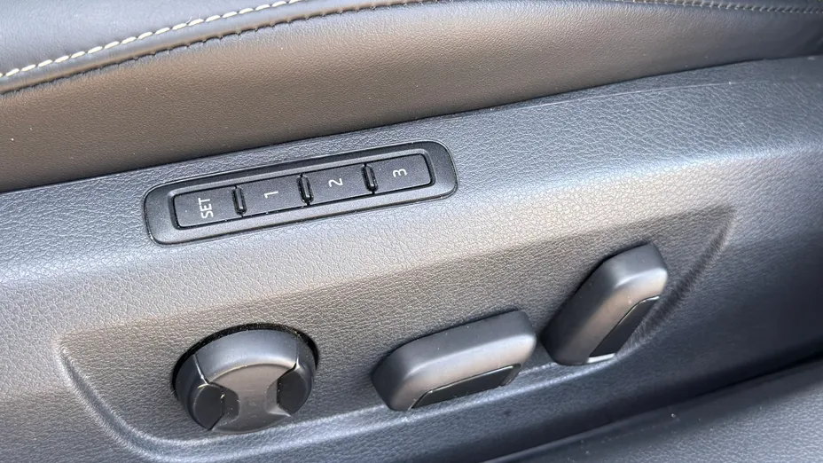 SKODA Superb Superb 2.0 TDI SCR L&K DSG