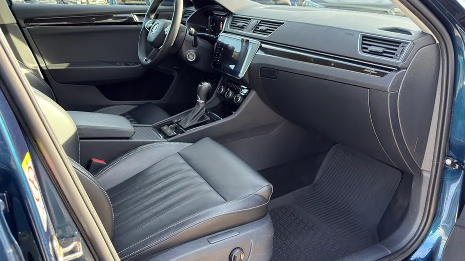 SKODA Superb Superb 2.0 TDI SCR L&K DSG