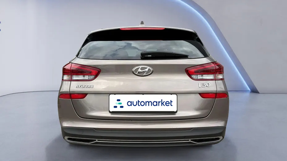 HYUNDAI i30 i30 1.5 T-GDI 48V Executive DCT