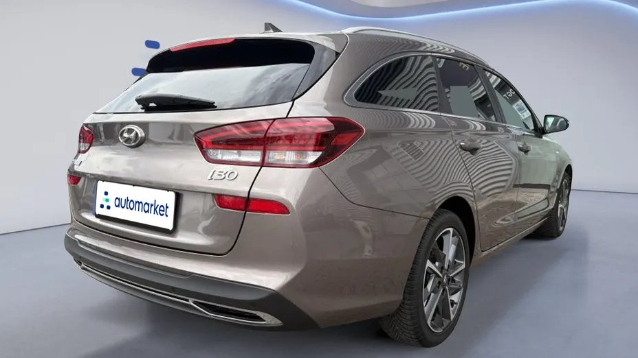 HYUNDAI i30 i30 1.5 T-GDI 48V Executive DCT