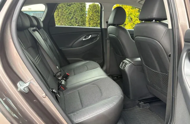 HYUNDAI i30 i30 1.5 T-GDI 48V Executive DCT
