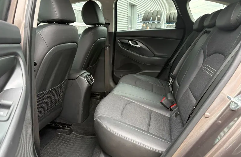 HYUNDAI i30 i30 1.5 T-GDI 48V Executive DCT