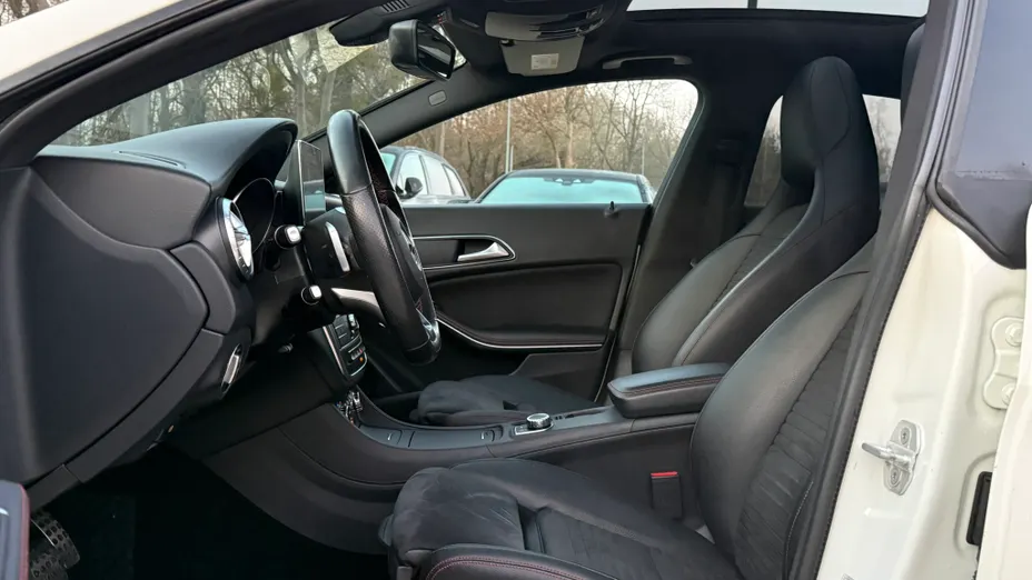 MERCEDES-BENZ CLA CLA 250 4-Matic