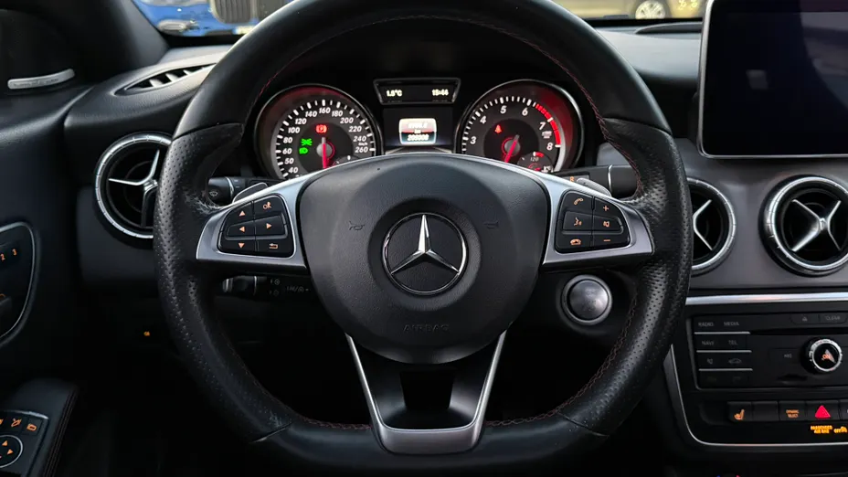 MERCEDES-BENZ CLA CLA 250 4-Matic