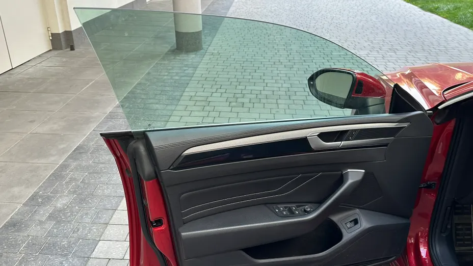 VOLKSWAGEN Arteon Arteon 2.0 TSI R-Line DSG