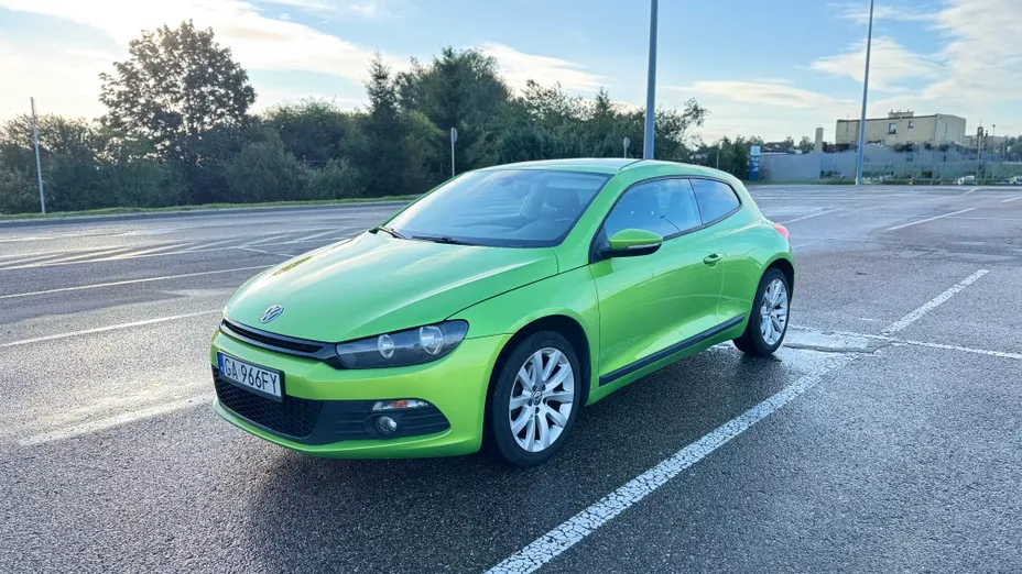 VOLKSWAGEN Scirocco -