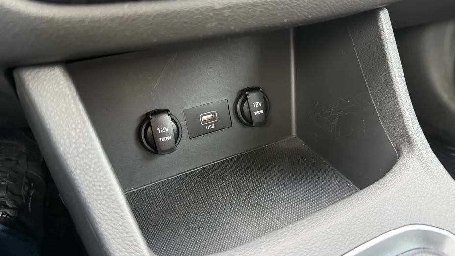 HYUNDAI i30 i30 1.5 DPI Modern