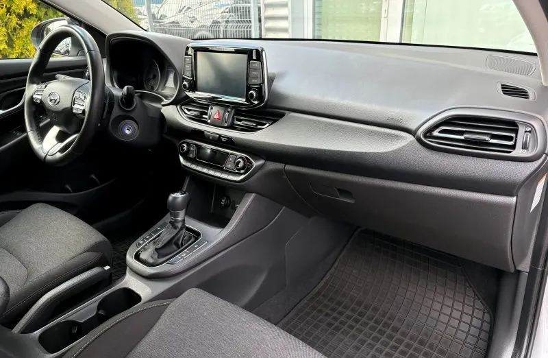 HYUNDAI i30 i30 1.5 T-GDI 48V Smart DCT