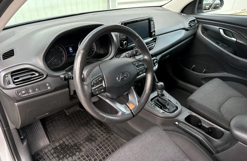 HYUNDAI i30 i30 1.5 T-GDI 48V Smart DCT