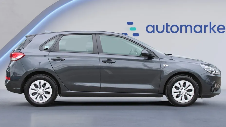 HYUNDAI i30 i30 1.5 DPI Modern