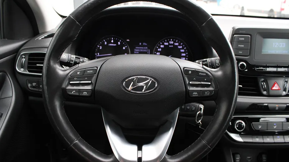 HYUNDAI i30 i30 1.5 DPI Modern