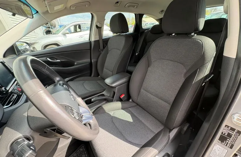 HYUNDAI i30 i30 1.5 T-GDI 48V Smart DCT