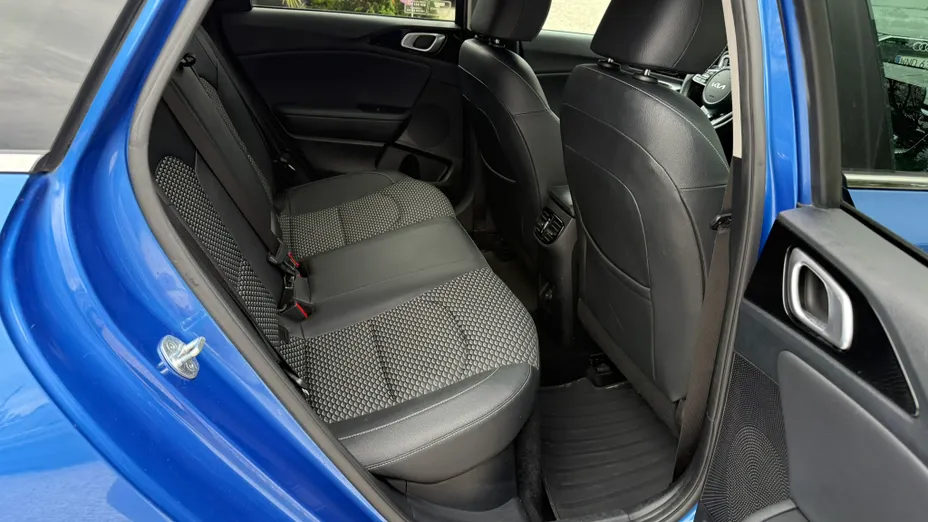 KIA Cee'd Ceed 1.6 GDI PHEV Business Line DCT