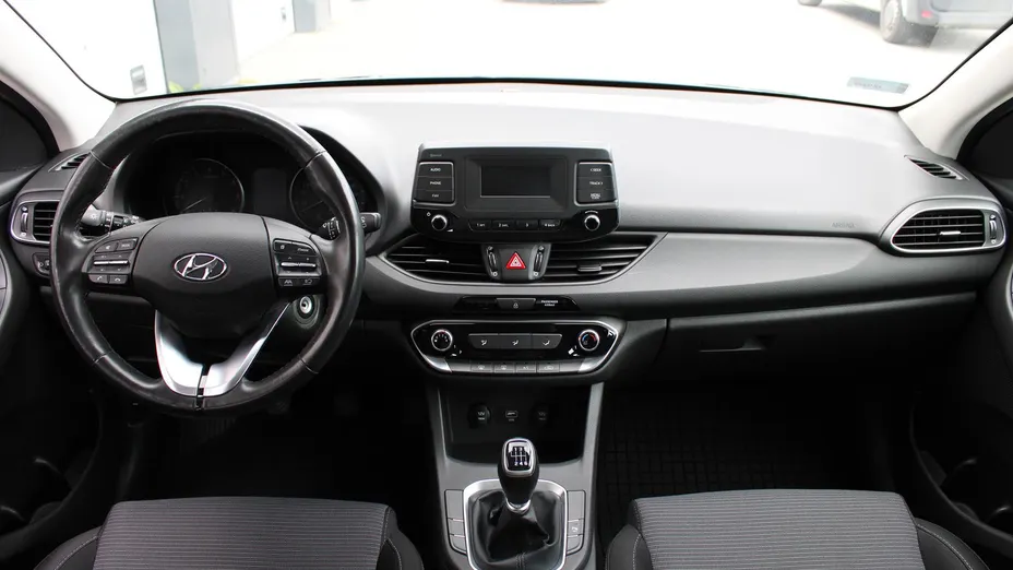 HYUNDAI i30 i30 1.5 DPI Modern