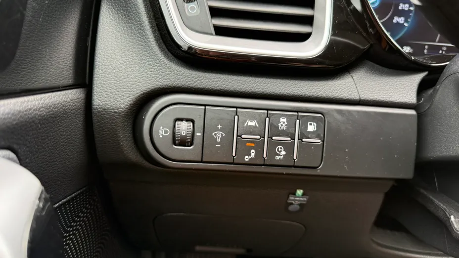 KIA Cee'd Ceed 1.6 GDI PHEV Business Line DCT