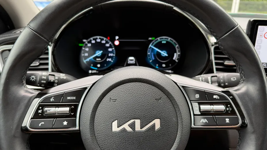 KIA Cee'd Ceed 1.6 GDI PHEV Business Line DCT