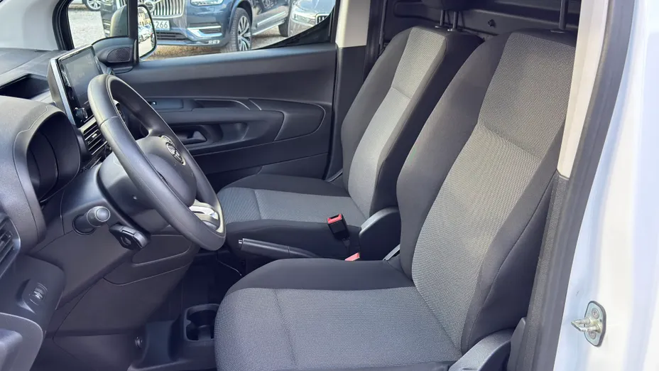 TOYOTA Proace City Proace City 1.5 D-4D Standard 2,0t Active