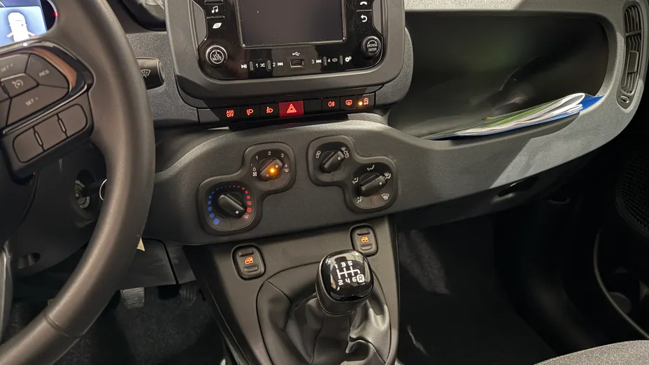 FIAT Panda Pandina 1.0 Hybrid Icon Nowy