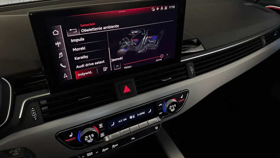 AUDI A4 Avant -