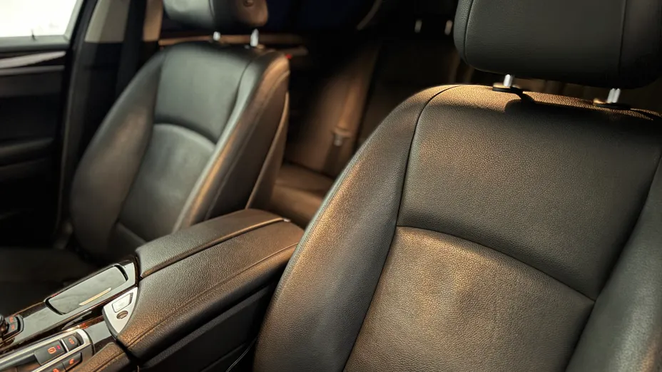 BMW Seria 5 528i xDrive Modern Line