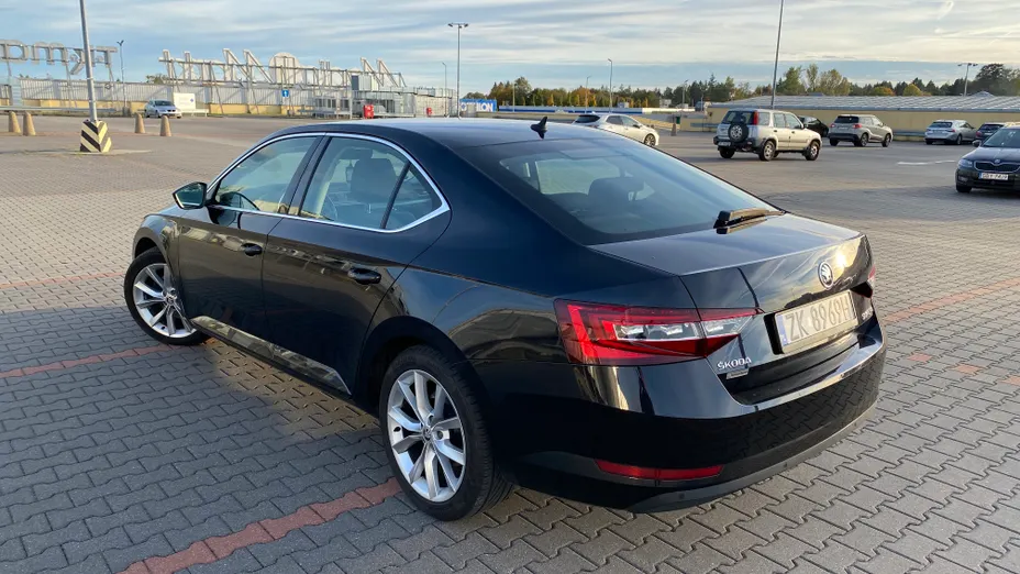 SKODA Superb Superb 1.8 TSI Style DSG