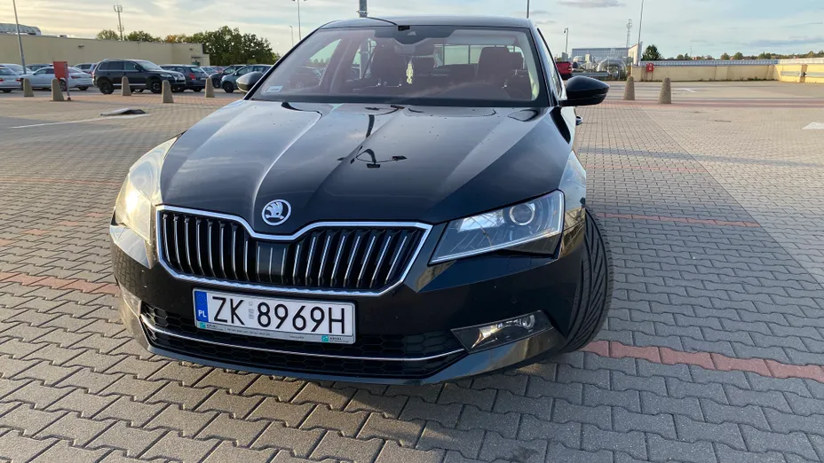 SKODA Superb Superb 1.8 TSI Style DSG