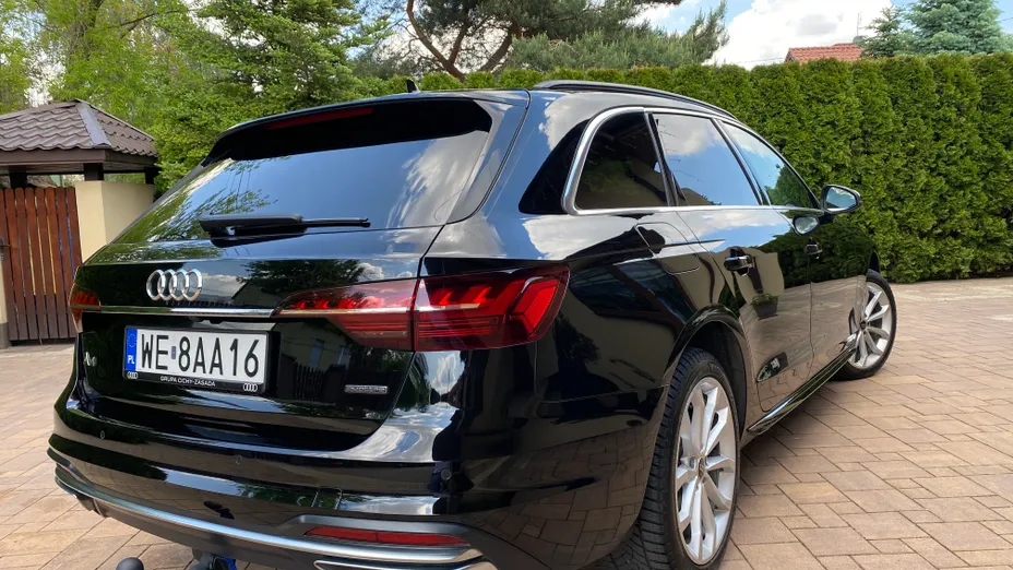 AUDI A4 A4 40 TFSI mHEV Quattro S tronic