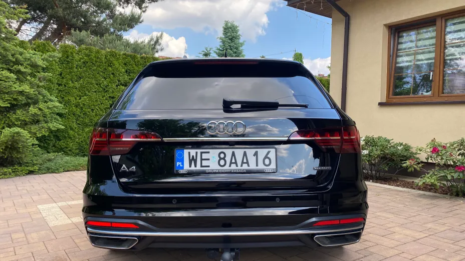 AUDI A4 A4 40 TFSI mHEV Quattro S tronic
