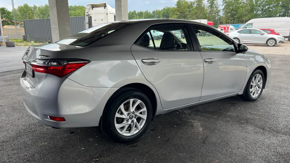 TOYOTA Corolla Corolla 1.6 Comfort MS