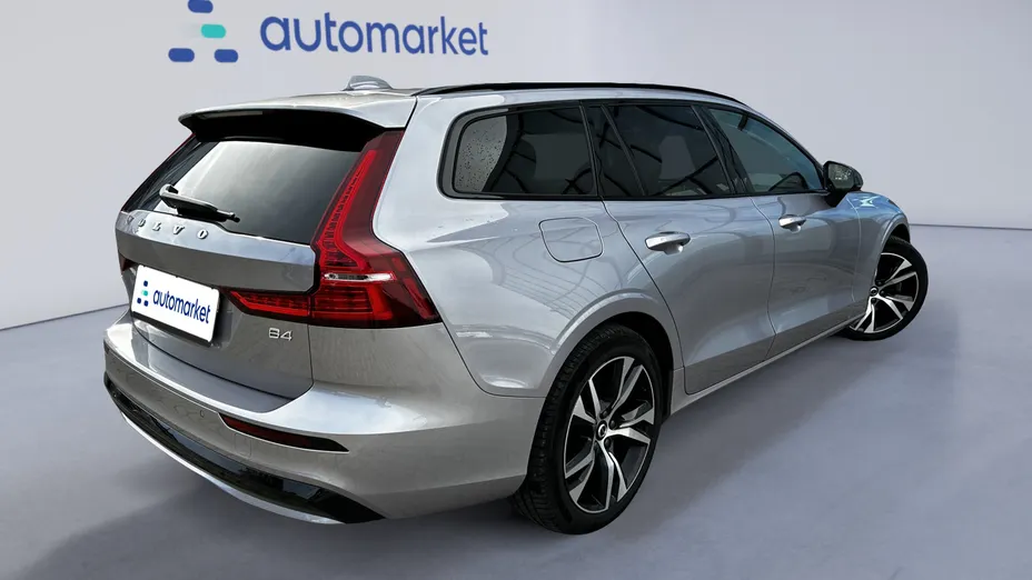 VOLVO V60 V60 B4 B Plus Dark aut