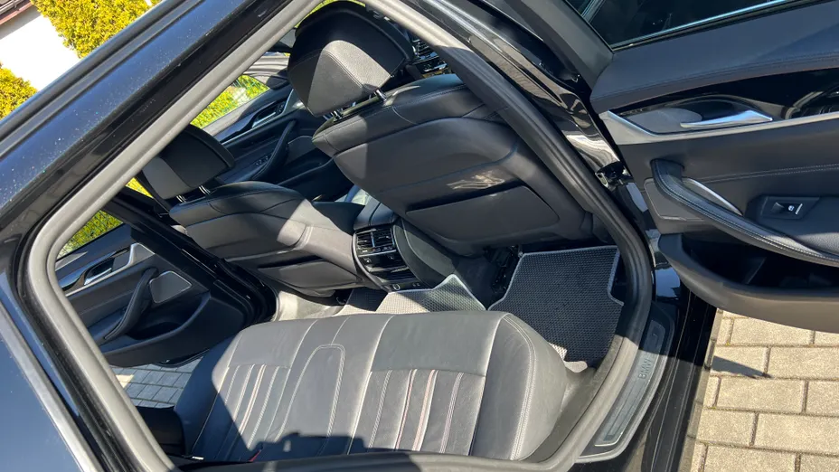 BMW Seria 5 520d Luxury Line sport-aut