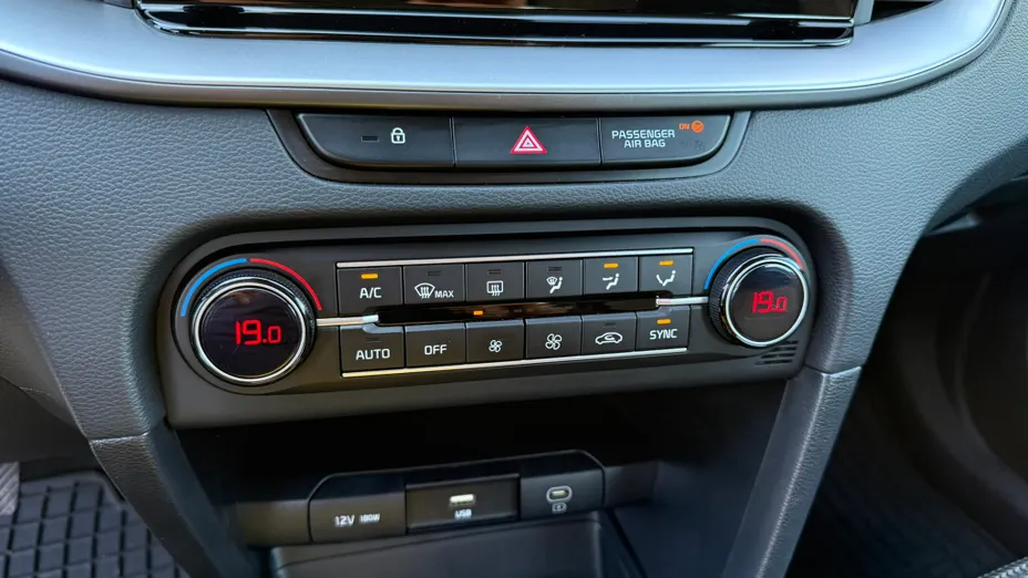 KIA Cee'd Ceed 1.0 T-GDI M