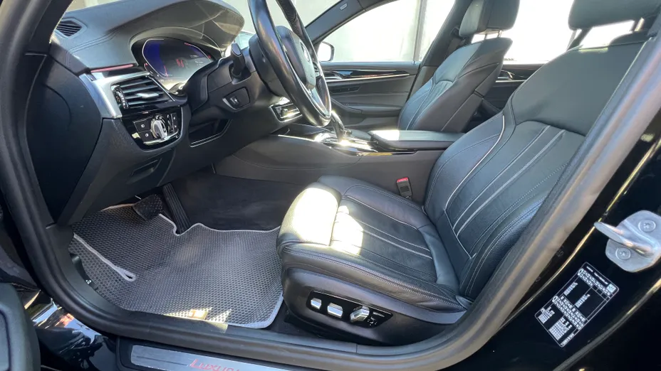 BMW Seria 5 520d Luxury Line sport-aut