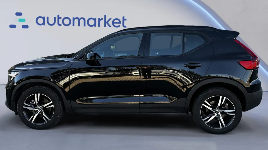 VOLVO XC40 XC40 B3 Plus Dark aut