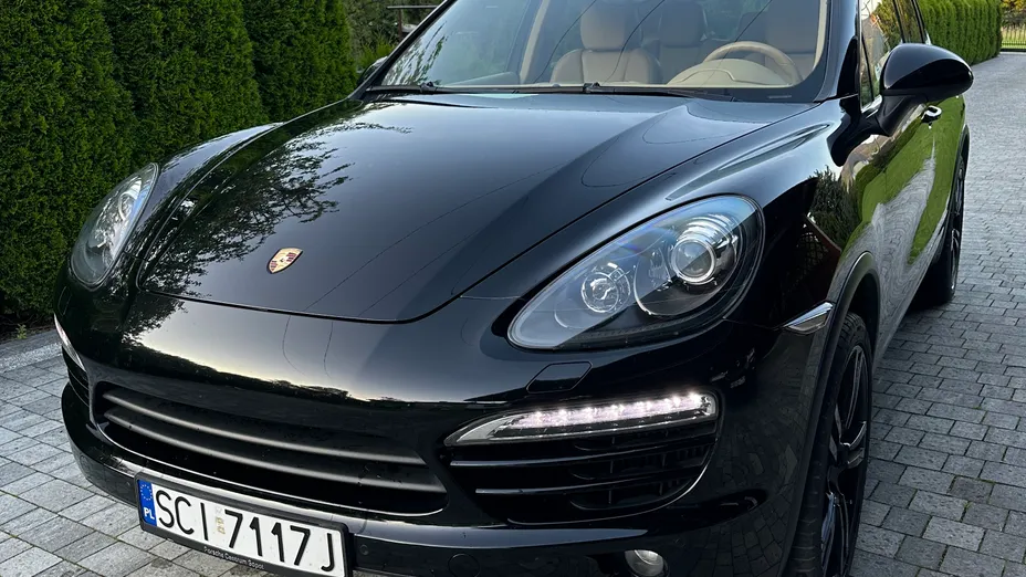 PORSCHE Cayenne Cayenne