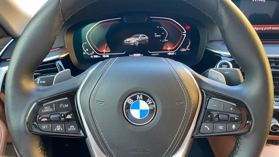 BMW Seria 5 530i GPF xDrive Luxury Line aut