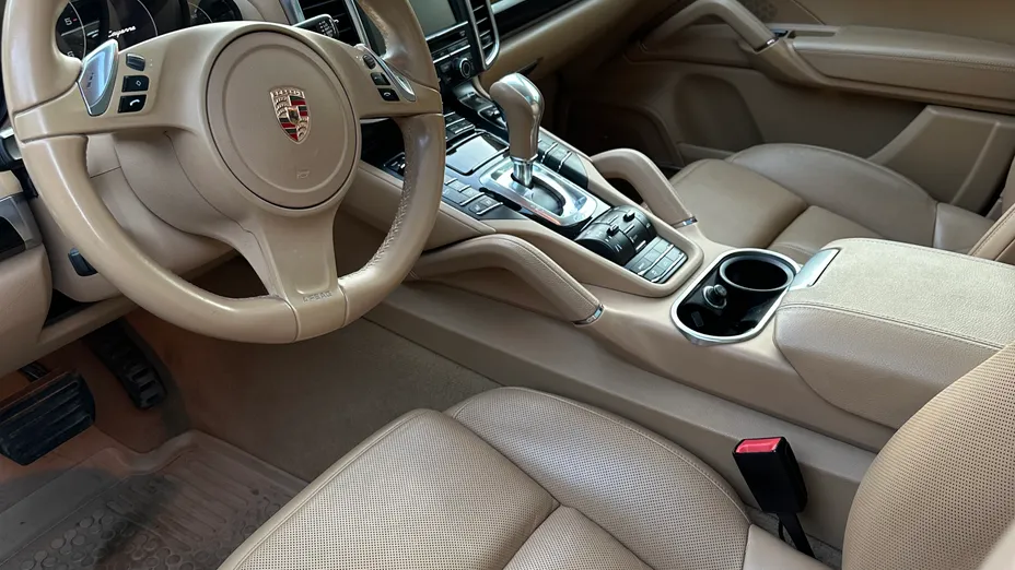 PORSCHE Cayenne Cayenne